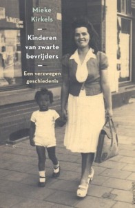 omslag boek Kideren van zwarte bevrijders 1