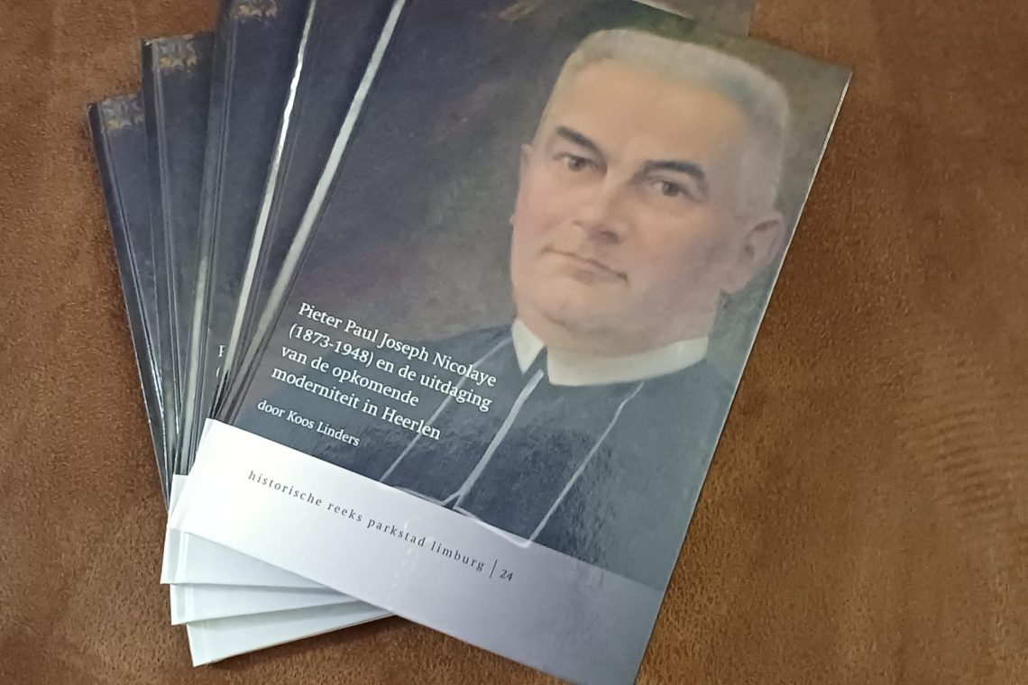 Boeken Deken Nicolaye