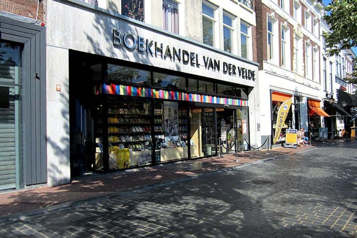Boekhandel_Van_der_Velde